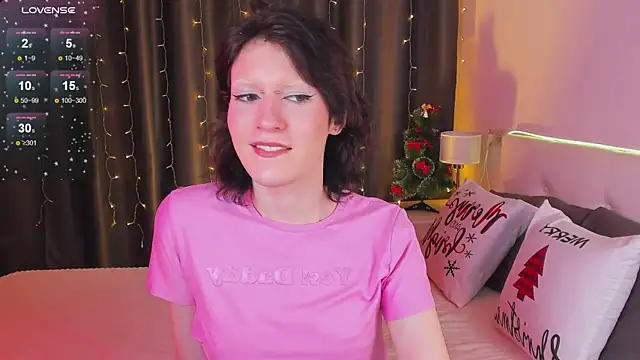 Snapshot of Kolette_Gray chatting on January 2025 03:13:01 PM Kolette Gray online show from January 2025 03:13:01 PM