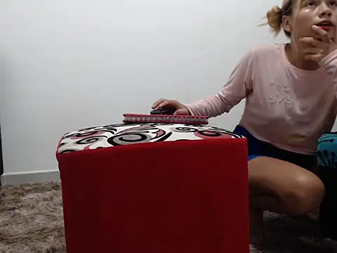 Naomi991 online show from January 2025 09:53:01 PM