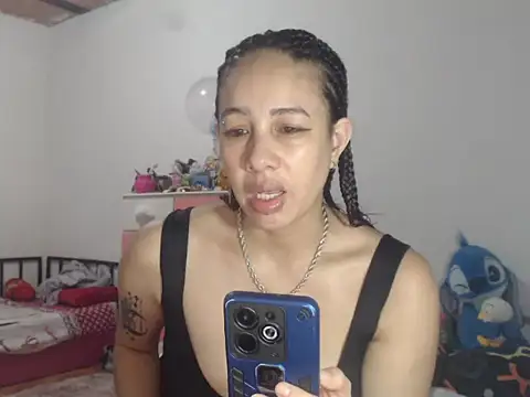 lakirared online show from October 2025 10:17:01 PM