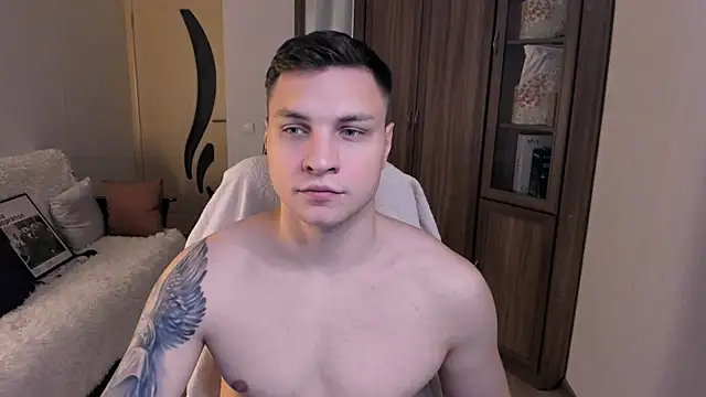 handsome guy01 online show from September 2025 06:30:01 PM