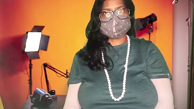 mamoni91 online show from September 2025 02:28:02 AM