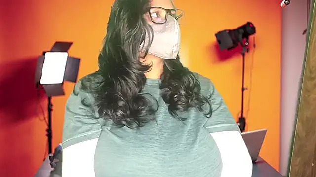 mamoni91 online show from September 2025 05:40:02 PM