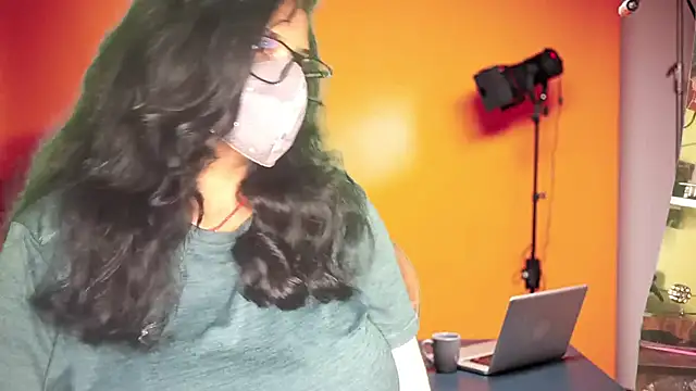 mamoni91 online show from October 2025 03:37:02 AM