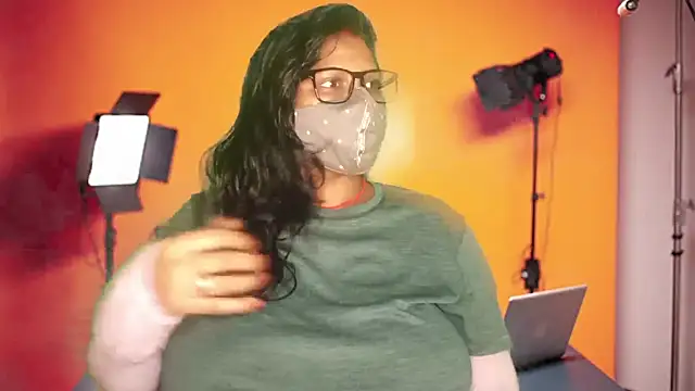 mamoni91 online show from October 2025 02:33:01 AM