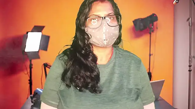 mamoni91 online show from October 2025 03:43:02 AM