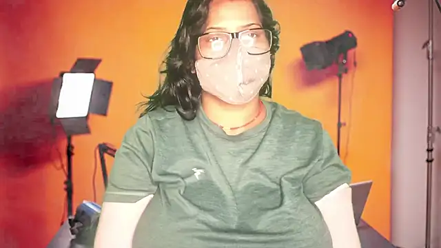 mamoni91 online show from November 2025 02:35:01 AM