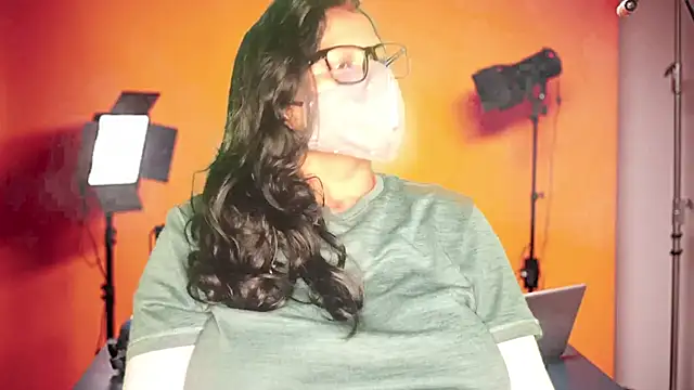 mamoni91 online show from November 2025 02:56:02 AM