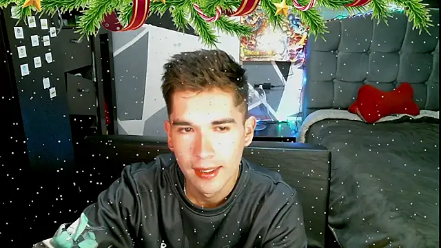 Snapshot of samael1107 chatting on December 2024 11:40:02 PM samael1107 online show from December 2024 11:40:02 PM