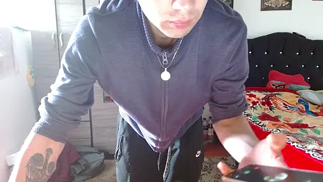 Snapshot of samael1107 chatting on October 2025 03:57:02 PM samael1107 online show from October 2025 03:57:02 PM