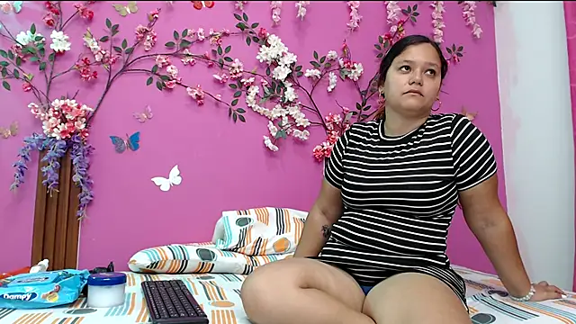 Snapshot of analdeepalejandra18 chatting on March 2025 07:27:02 PM analdeepalejandra18 online show from March 2025 07:27:02 PM