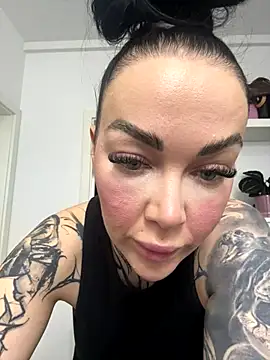 PalinaPr online show from October 2025 11:08:02 AM