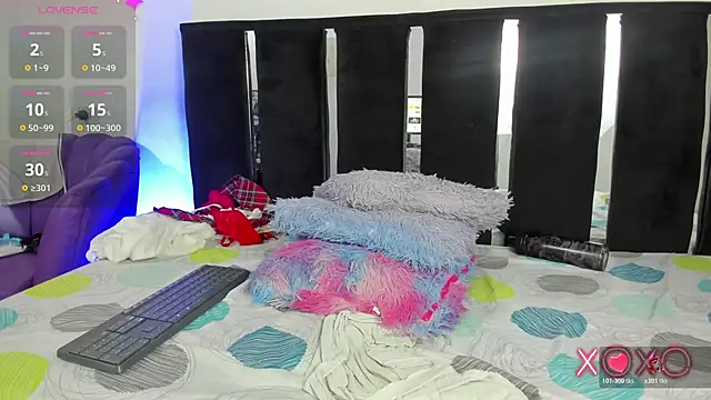 Kala Alia online show from October 2025 07:36:02 PM