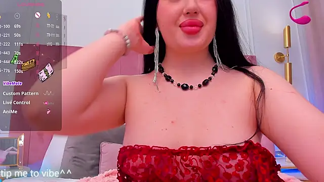 Snapshot of Mayzzie chatting on March 2025 03:18:02 AM Mayzzie online show from March 2025 03:18:02 AM