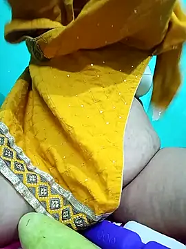 Snapshot of hotty_manisha chatting on October 2025 05:03:01 PM hotty manisha online show from October 2025 05:03:01 PM