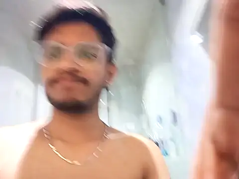 Snapshot of skinnyyyyyyyyy chatting on January 2025 03:40:02 AM skinnyyyyyyyyy online show from January 2025 03:40:02 AM