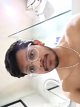 Snapshot of skinnyyyyyyyyy chatting on January 2025 03:36:02 AM skinnyyyyyyyyy online show from January 2025 03:36:02 AM