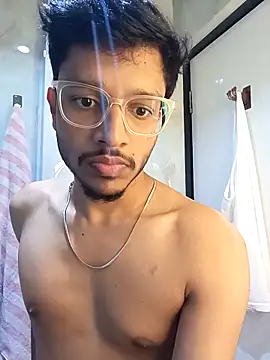 Snapshot of skinnyyyyyyyyy chatting on October 2025 04:02:02 AM skinnyyyyyyyyy online show from October 2025 04:02:02 AM