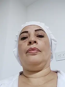 Snapshot of _Prinscarlet_ chatting on November 2025 04:58:02 AM Prinscarlet online show from November 2025 04:58:02 AM