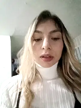 Snapshot of Karolgood3 chatting on December 2024 05:48:01 AM Karolgood3 online show from December 2024 05:48:01 AM