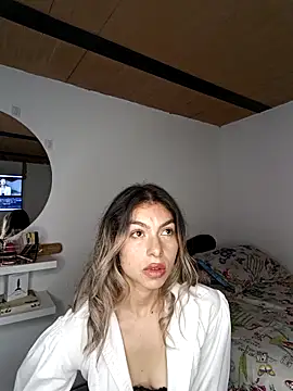 Snapshot of Karolgood3 chatting on March 2025 11:43:01 PM Karolgood3 online show from March 2025 11:43:01 PM