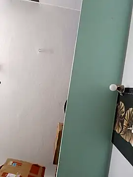 Snapshot of Yours_Radika chatting on March 2025 02:15:02 PM Yours Radika online show from March 2025 02:15:02 PM