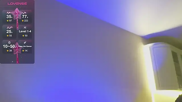 Snapshot of Megan_Kira chatting on March 2025 12:17:01 PM Megan Kira online show from March 2025 12:17:01 PM