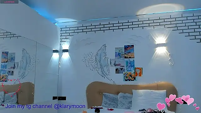 cute stefania online show from February 2025 12:25:02 PM