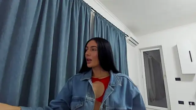 Snapshot of IvyKaelani chatting on December 2024 02:38:01 PM IvyKaelani online show from December 2024 02:38:01 PM