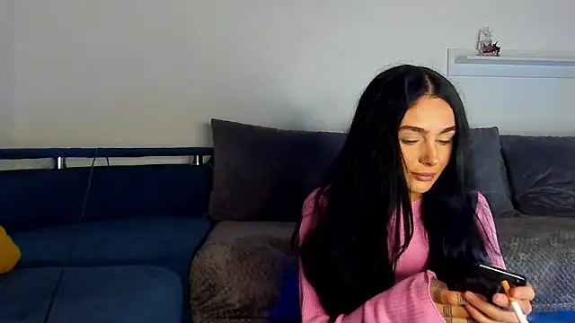 Snapshot of IvyKaelani chatting on January 2025 04:32:02 PM IvyKaelani online show from January 2025 04:32:02 PM