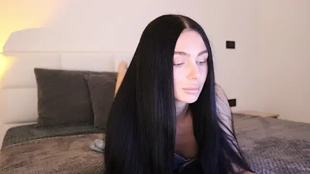 Snapshot of IvyKaelani chatting on January 2025 08:00:01 PM IvyKaelani online show from January 2025 08:00:01 PM