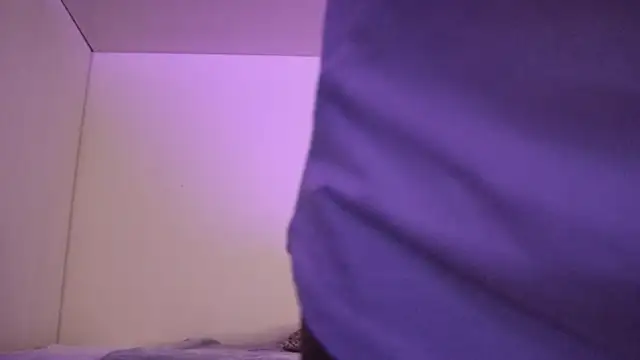 Snapshot of IvyKaelani chatting on October 2025 02:50:01 PM IvyKaelani online show from October 2025 02:50:01 PM