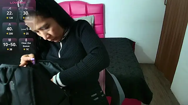 ScarleetJhonson  online show from March 2025 11:29:01 AM