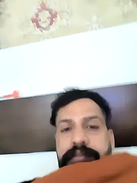 hot-po online show from January 2025 04:35:01 PM
