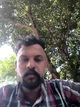 hot-po online show from September 2025 07:00:01 AM