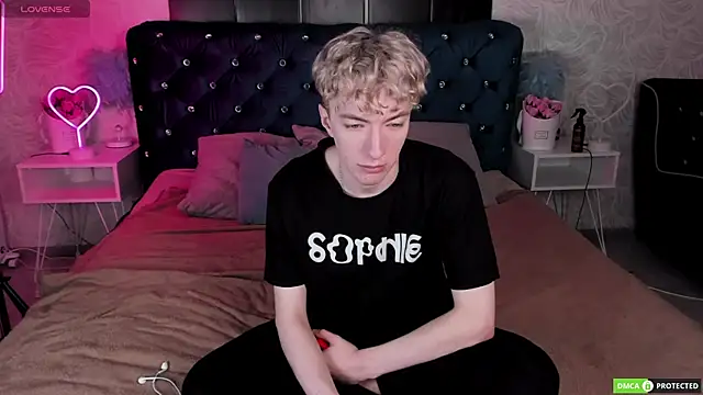 TrevorBenson online show from November 2025 03:05:01 AM