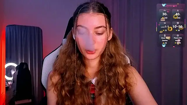 Snapshot of lady_curls chatting on October 2025 10:00:02 PM lady curls online show from October 2025 10:00:02 PM