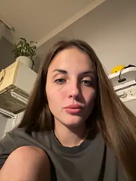 Snapshot of AmiLavs chatting on October 2025 07:36:02 PM AmiLavs online show from October 2025 07:36:02 PM