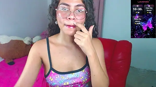 Cynthia hazel online show from March 2025 04:43:02 AM