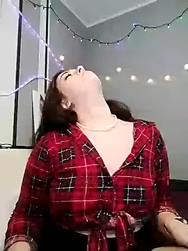 Jadelli online show from January 2025 06:33:02 PM