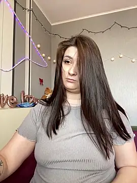 Jadelli online show from February 2025 11:06:02 AM