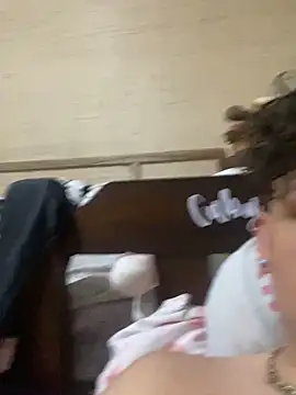 Snapshot of MasteredOpossum chatting on September 2025 05:30:01 AM MasteredOpossum online show from September 2025 05:30:01 AM