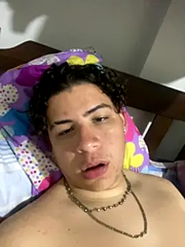 Snapshot of MasteredOpossum chatting on November 2025 11:12:01 AM MasteredOpossum online show from November 2025 11:12:01 AM