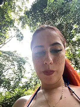 HannaSmiith online show from January 2025 05:48:01 PM