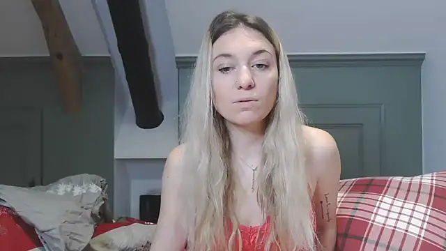 carlaaa online show from December 2024 09:38:02 PM