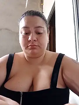 Snapshot of carola_hotwife chatting on October 2025 01:51:02 PM carola hotwife online show from October 2025 01:51:02 PM