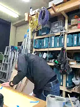 Snapshot of da--------i chatting on February 2025 09:50:02 AM da--------i online show from February 2025 09:50:02 AM