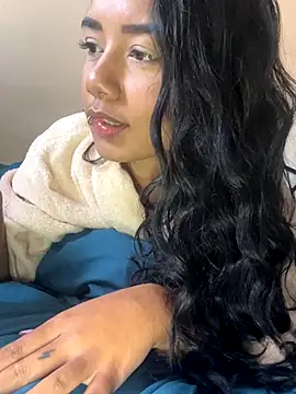  Luana online show from December 2024 12:51:02 PM