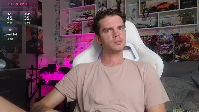 Mike Burn online show from October 2025 12:04:02 PM