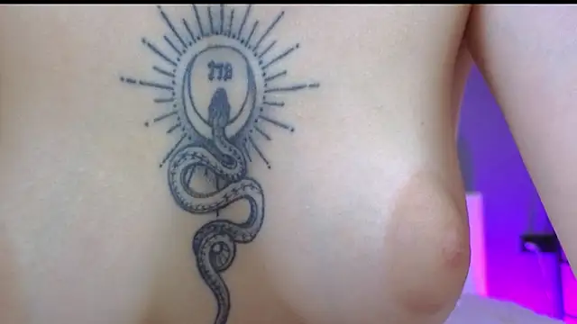 Your Auggie online show from November 2025 12:15:02 PM