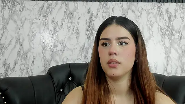 Miamontoya online show from January 2025 05:18:01 PM